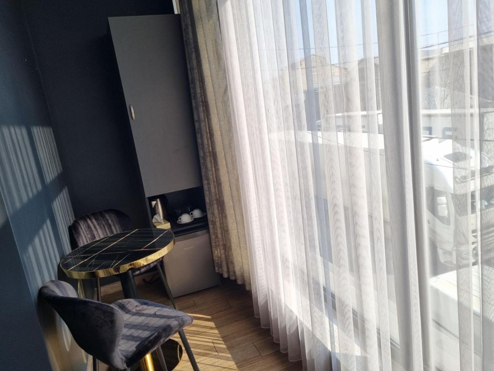Days Hotel Ереван Екстериор снимка